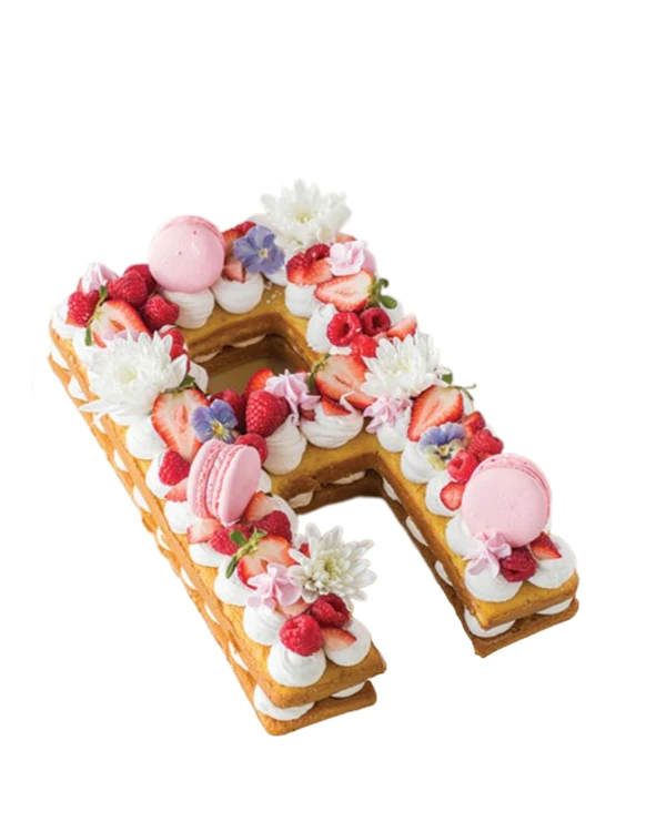 Model# 91001 - 3D Letter R Cake - LGV Bakery